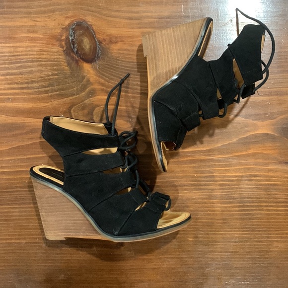 🌵3/$15 🌵 Melrose and Market / open toe wedge sandals/ 7 - Picture 3 of 5